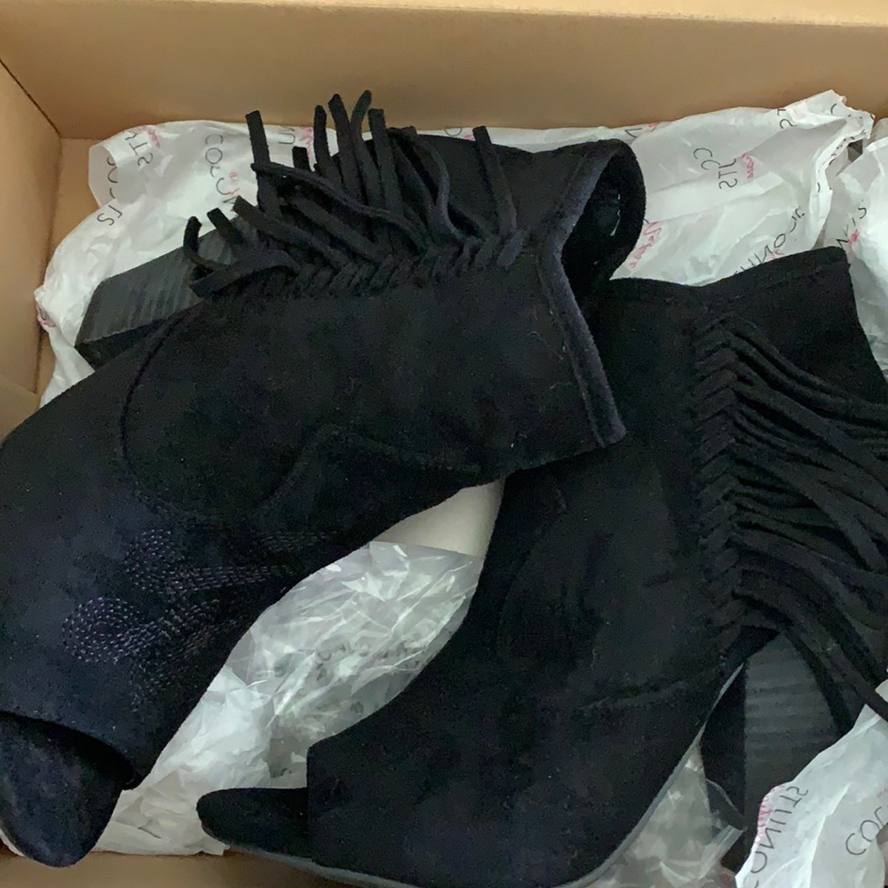 Coconuts by Matisse Black Booties